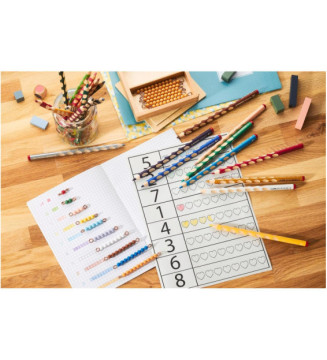 Crayon de couleur EASYcolors pour droitier, étui de 12+1 taille-crayon