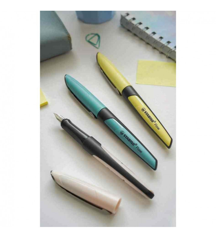 STABILO Flow – Stylo Plume Rechargeable, Pointe 0,5 Mm – Ergonomique, Anti-fuites, Design Moderne Gris-bleu